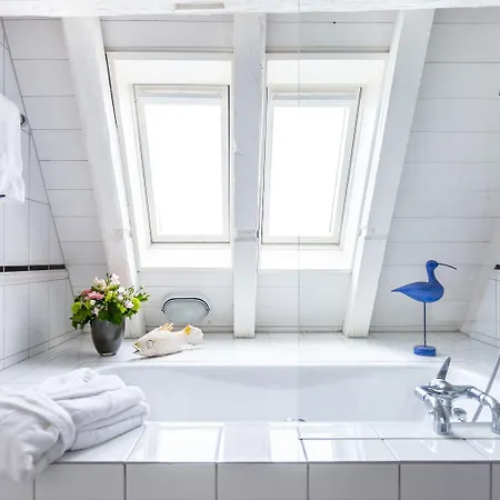 Boutique Seegarten Готель Цюрих